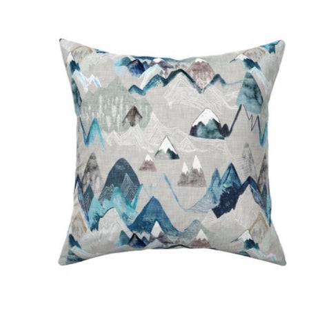 Call of the Mountains Decor Pillow Cover